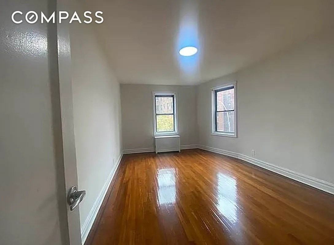 625 Caton Ave #4E - Photo 2 of 12