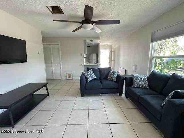 130 Richards Rd - Photo 4 of 12