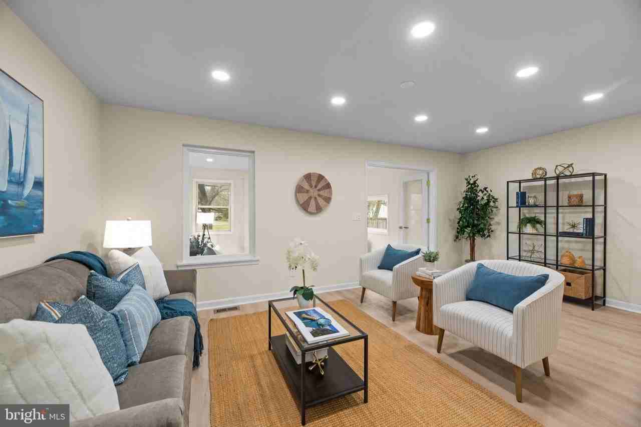 1512 Lincoln Rd - Photo 6 of 42