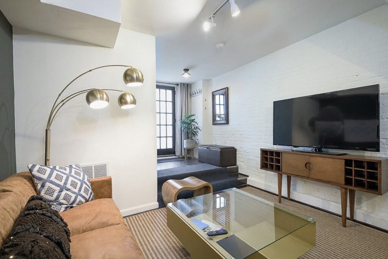 1423 Q St Nw #1512336P - Photo 3 of 28