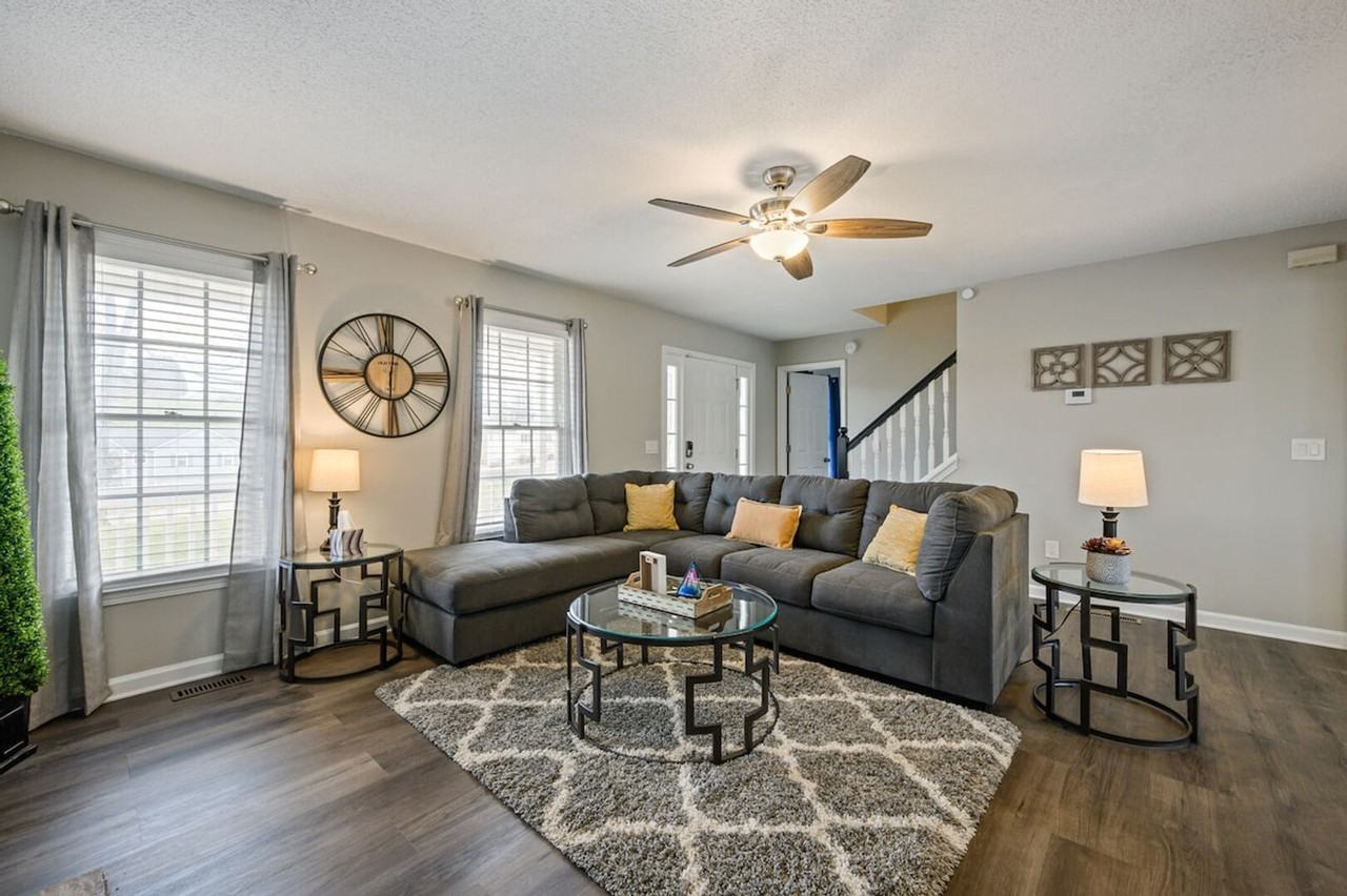 23 Magnolia Ct Ne #1234826P - Photo 3 of 30