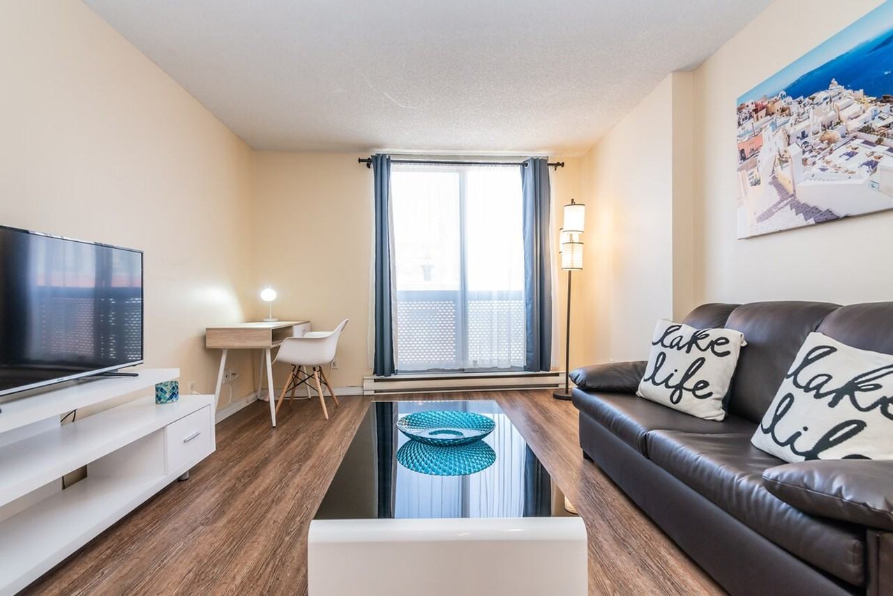1121 Rue De Bullion #1283831P - Photo 2 of 23