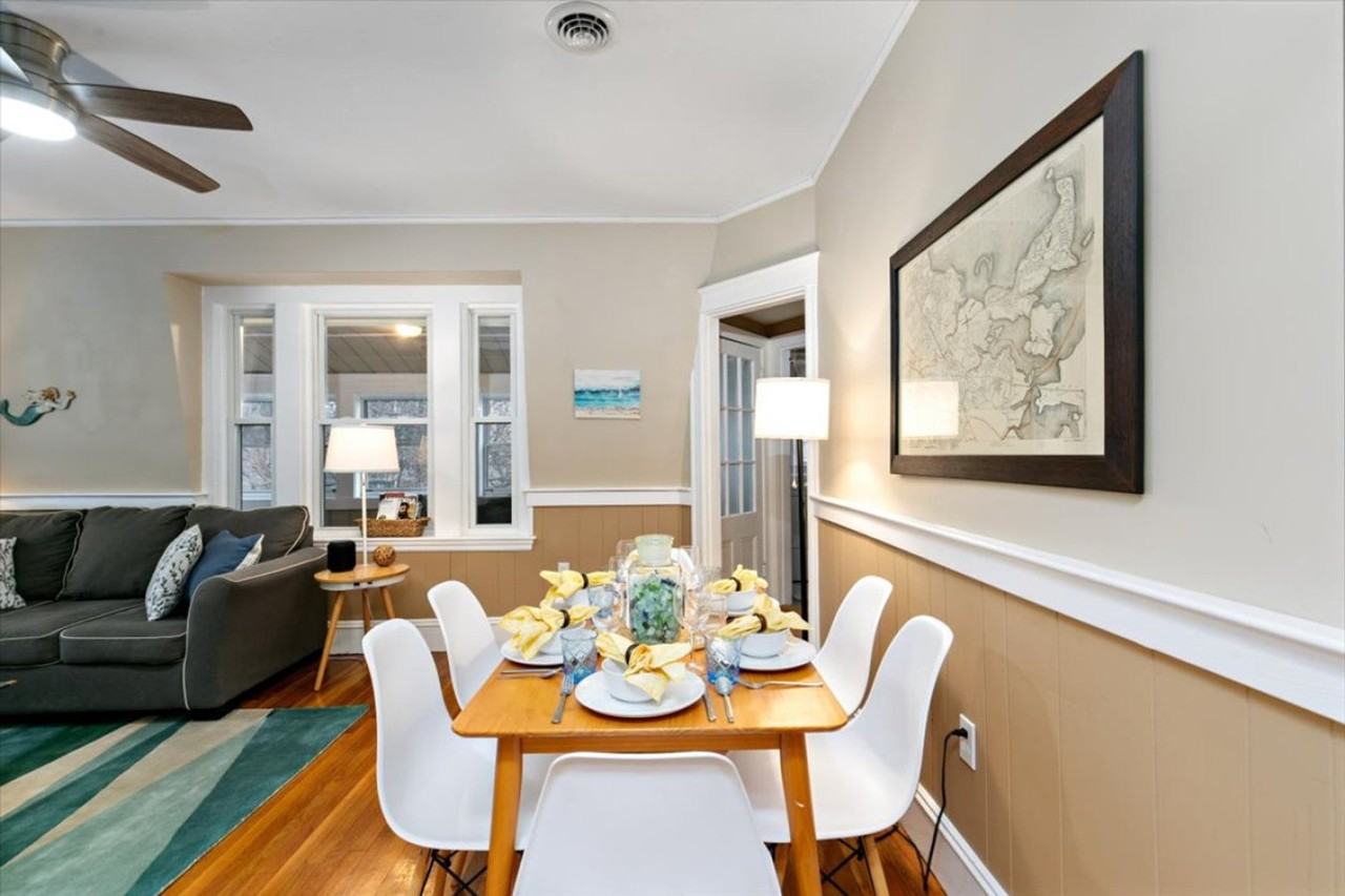 46 Russell St #1328028P - Photo 7 of 11