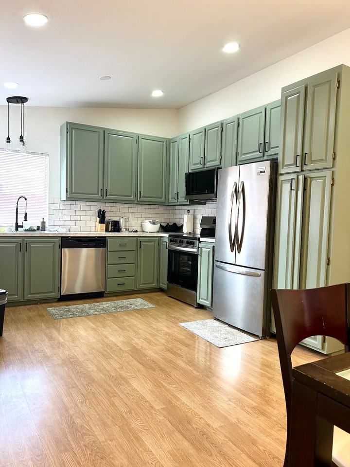 2500 Kirkwood Dr #1465808P - Photo 3 of 34