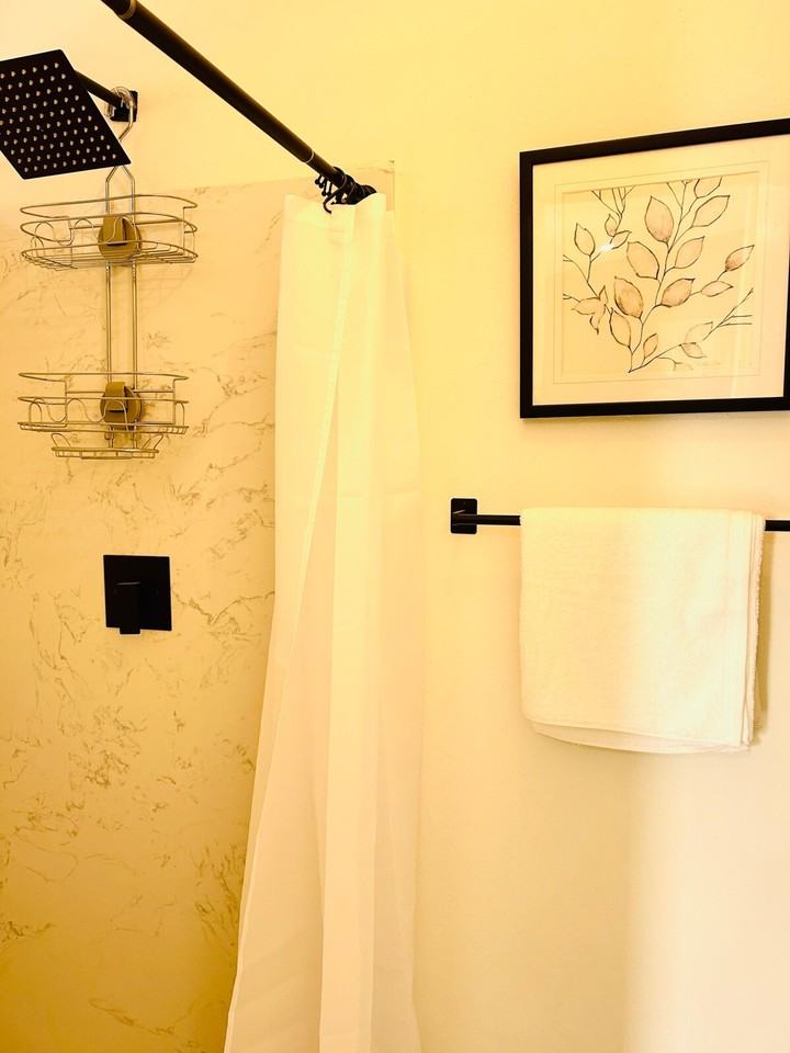 2500 Kirkwood Dr #1465808P - Photo 4 of 34