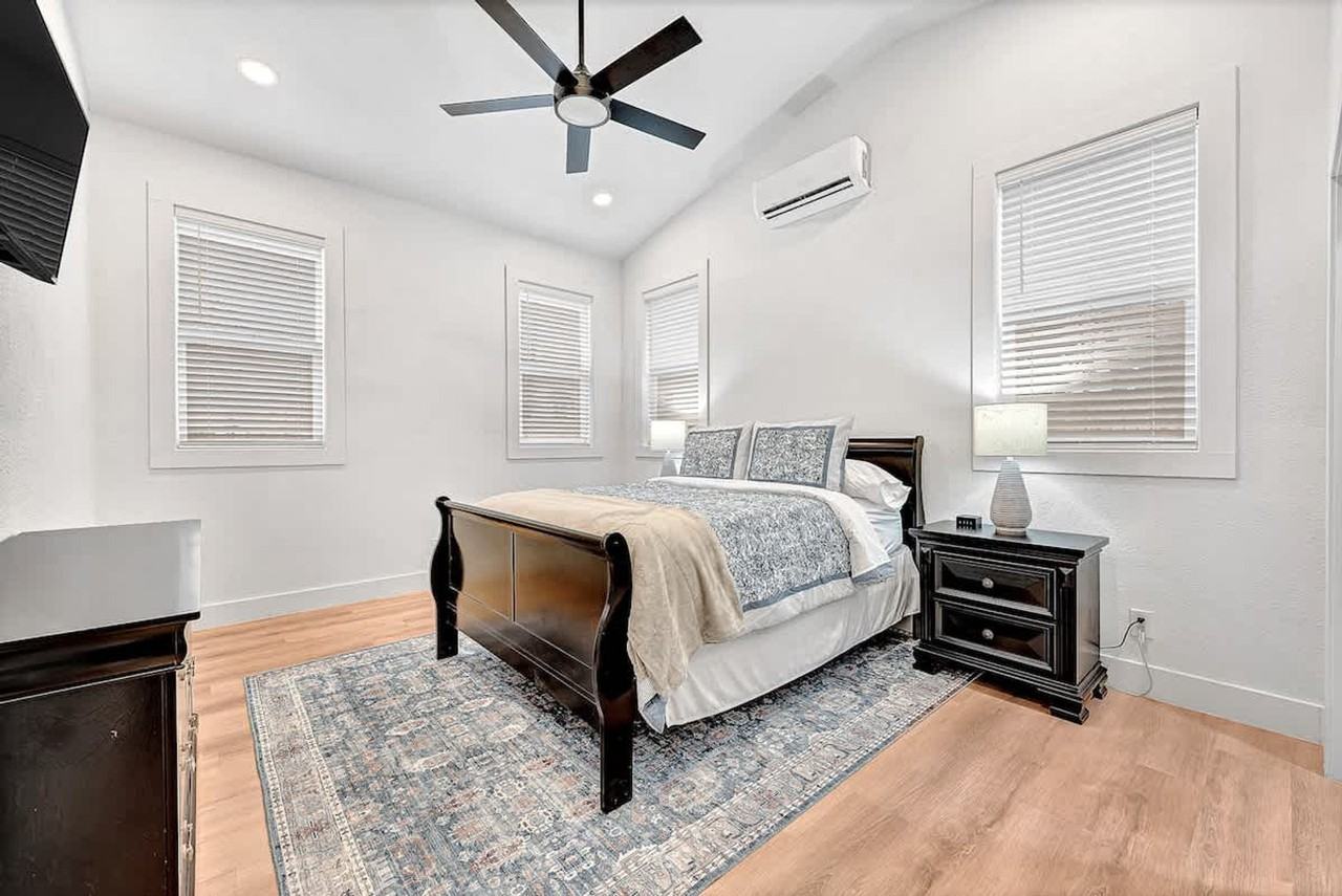 426 S Washington St #1520922P - Photo 5 of 19