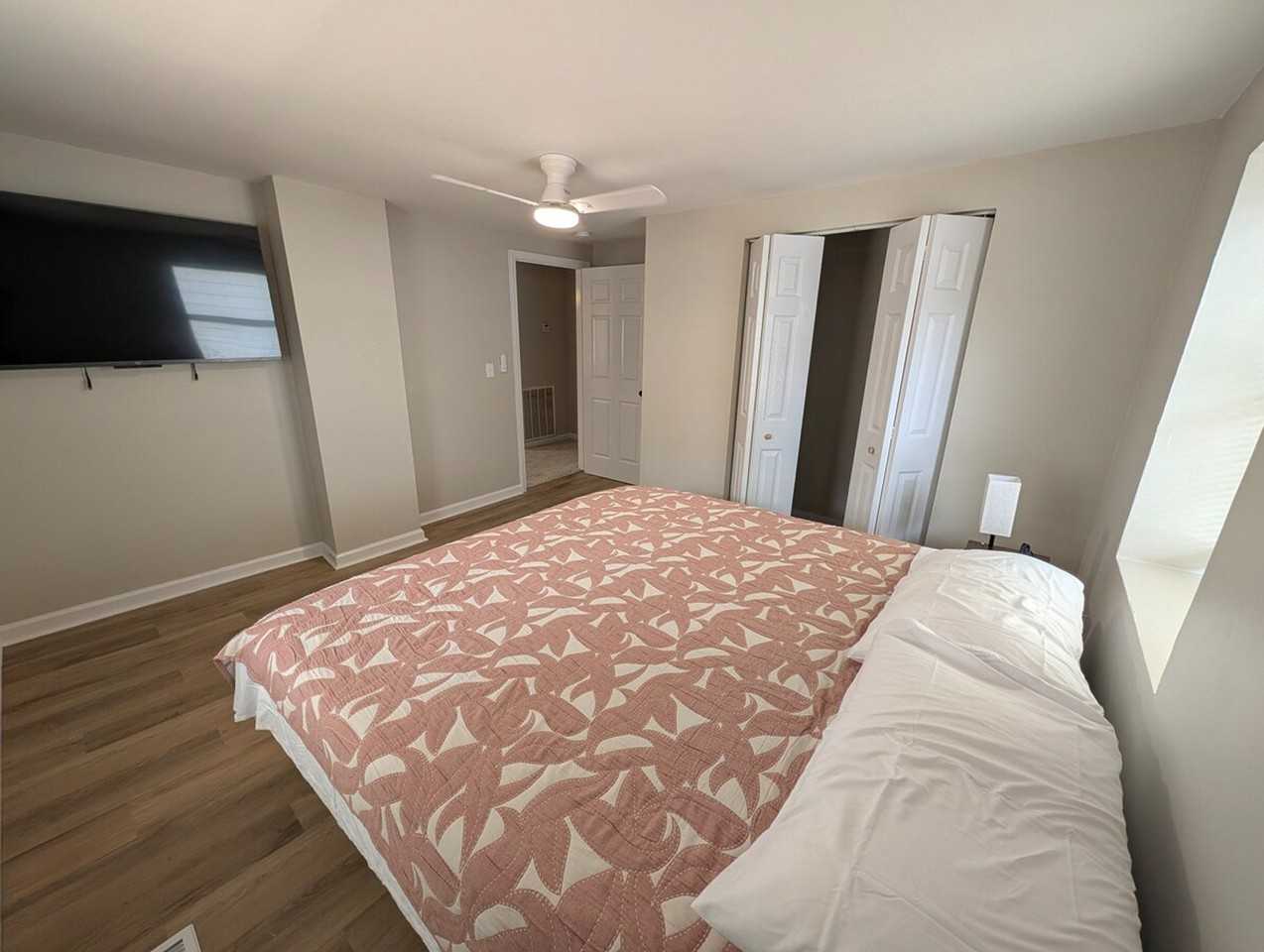 114 Valentine St #1523811P - Photo 5 of 12
