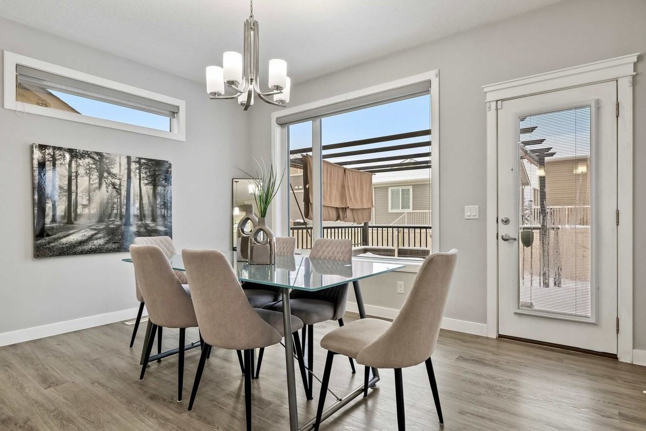 562 Silverado Blvd Sw #1524609P - Photo 7 of 30