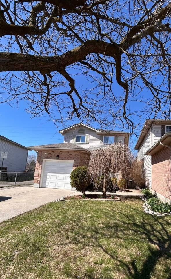 35 Pond'S Edge Crt #1530499P - Photo 3 of 48