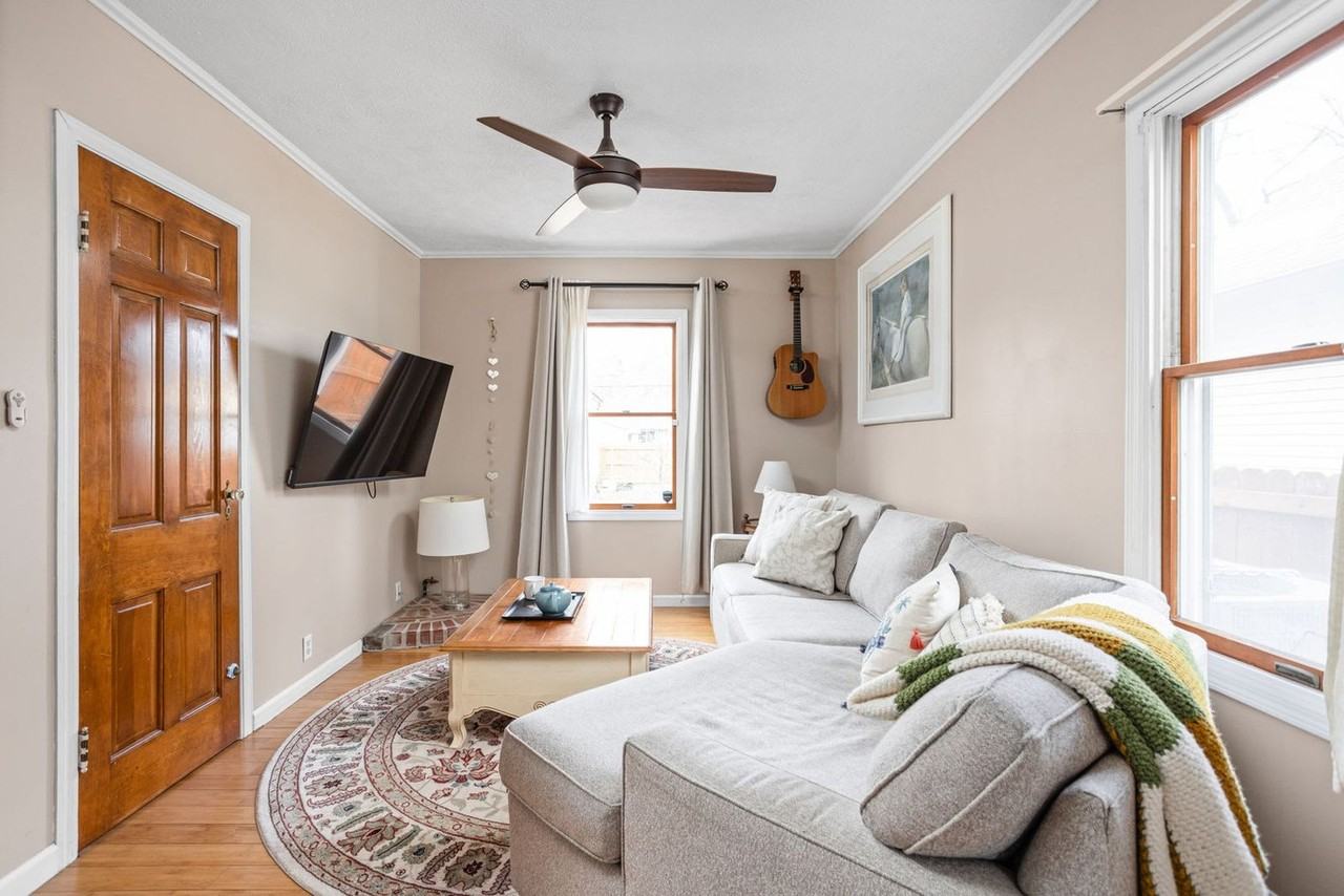 5110 Norwaldo Ave #1537772P - Photo 5 of 46