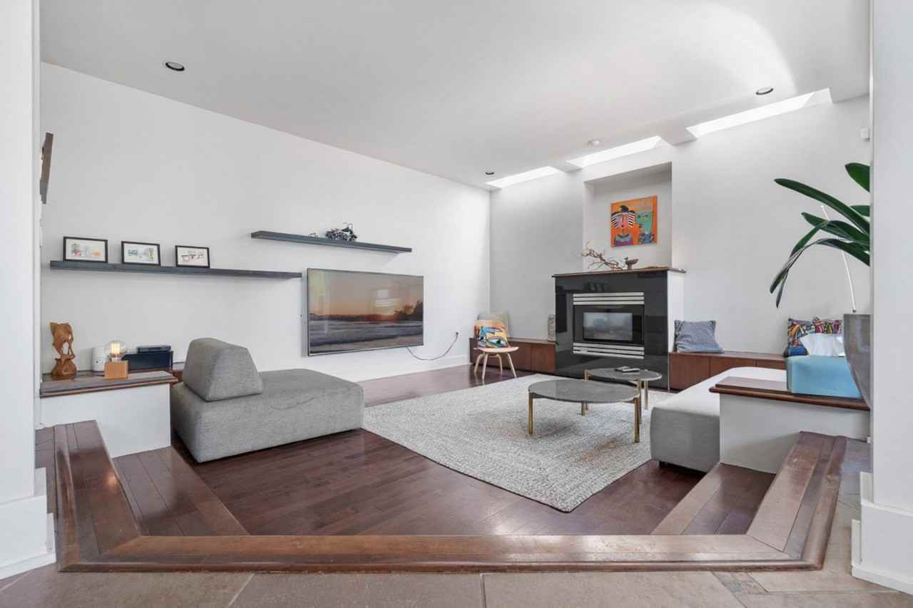 1760 Queens Ave #1539965P - Photo 6 of 50