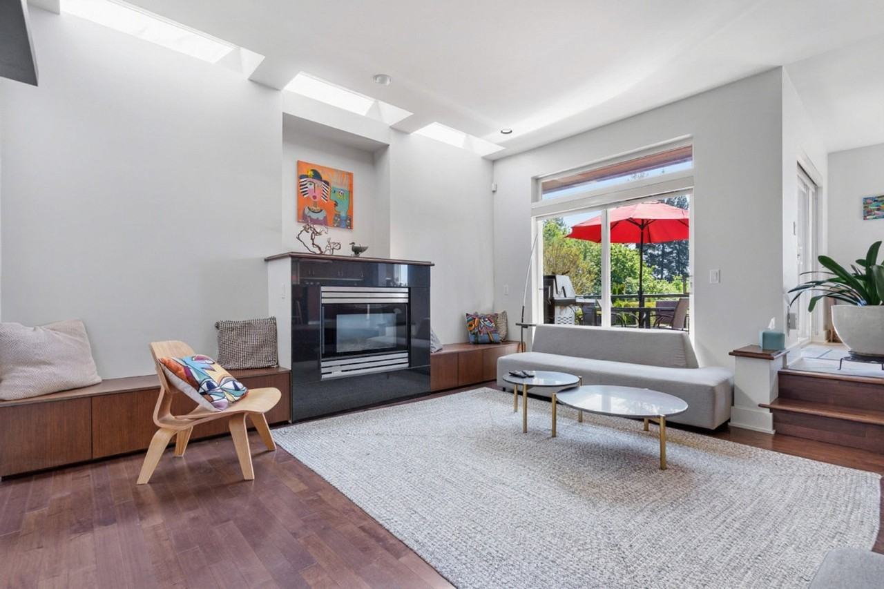 1760 Queens Ave #1539965P - Photo 7 of 50