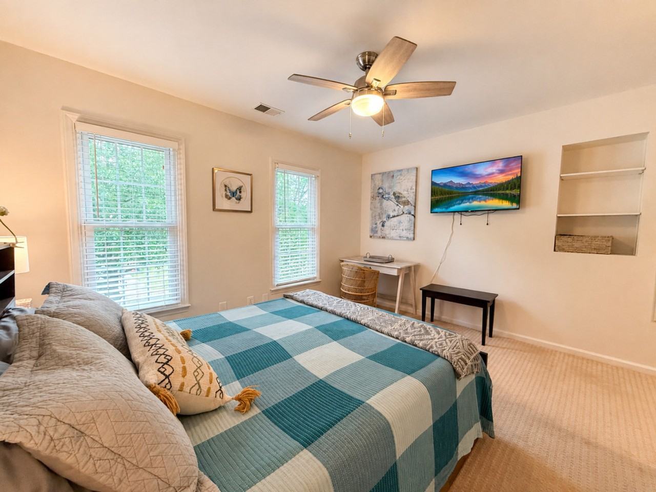 10300 Rougemont Ln #1536501P - Photo 6 of 35