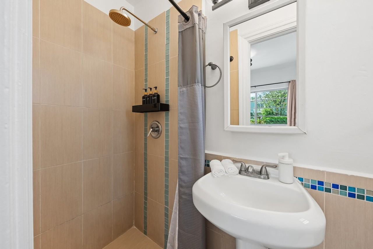 1000 Lenox Ave #1540508P - Photo 2 of 11
