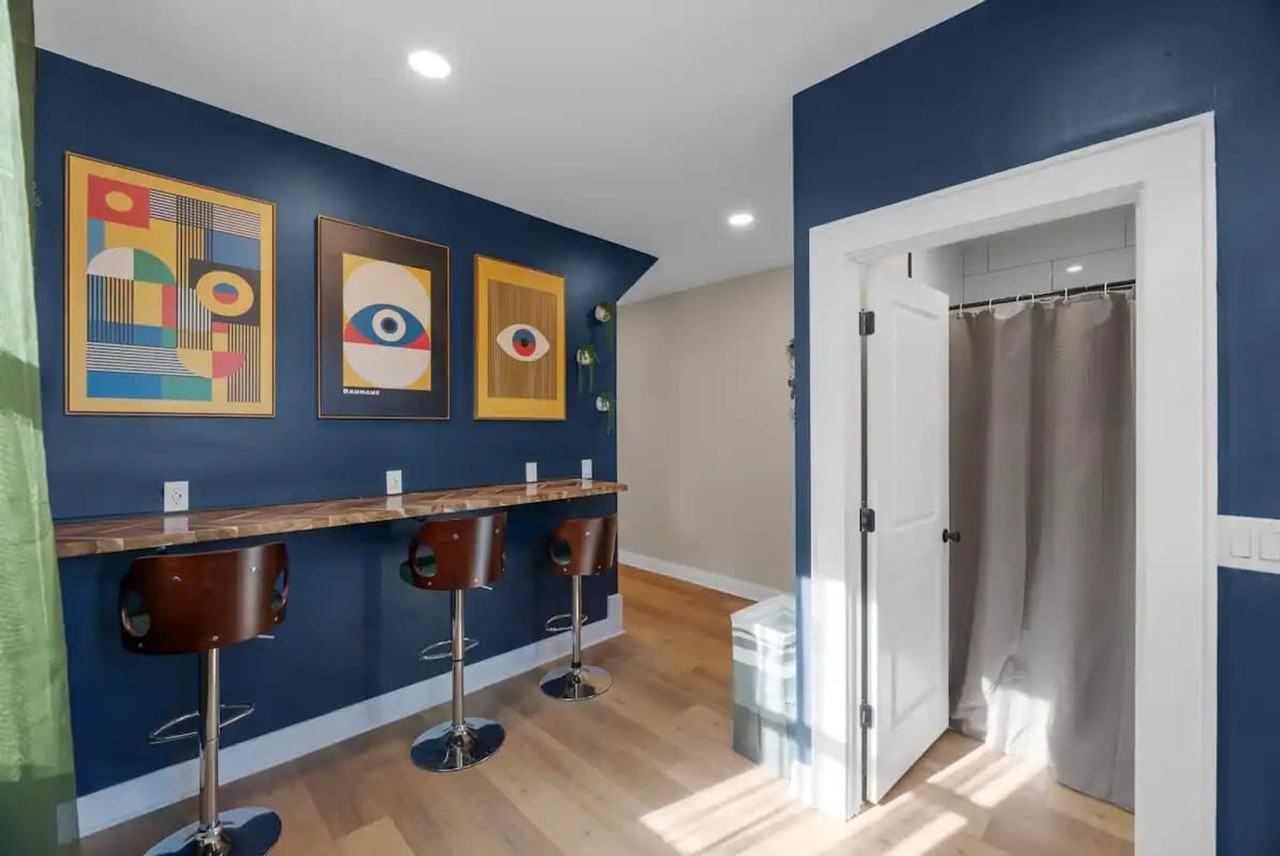 2552 Glenmawr Ave #1407028P - Photo 6 of 36