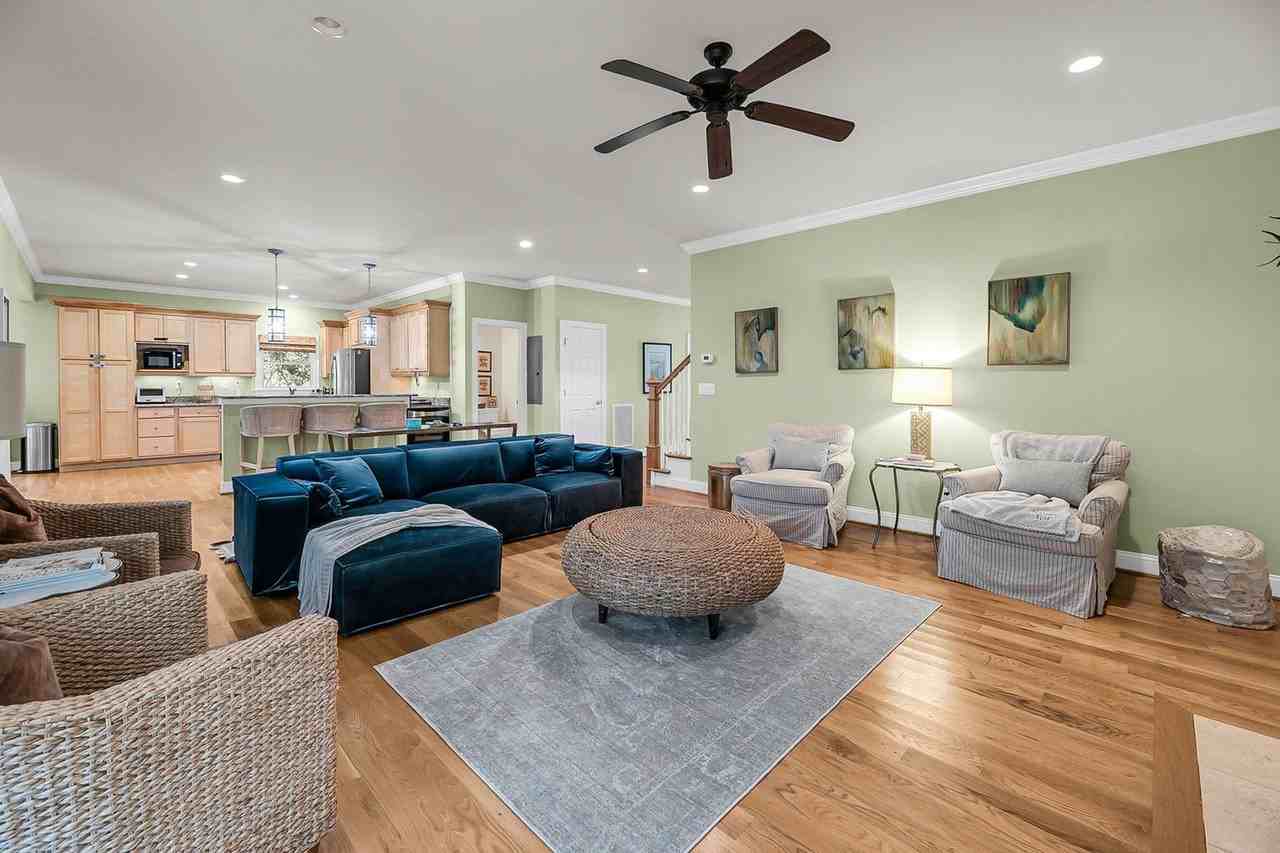 1001 Crooked Oak Ln #1541212P - Photo 2 of 41