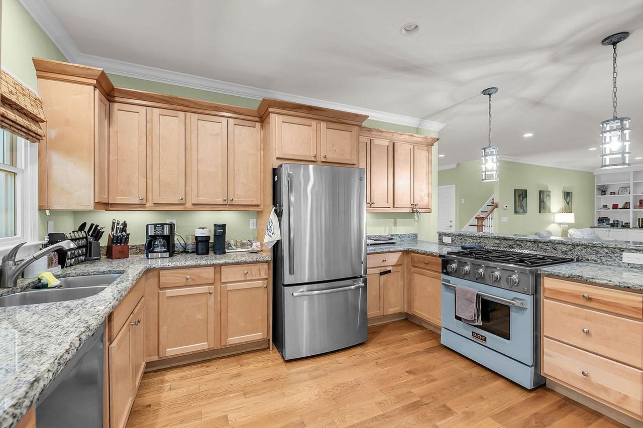 1001 Crooked Oak Ln #1541212P - Photo 6 of 41
