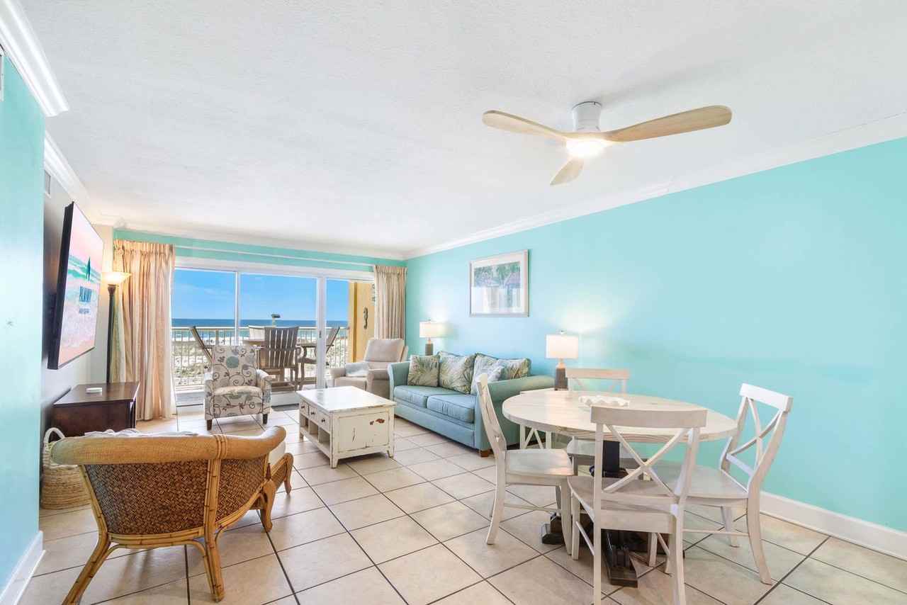 615 West Beach Boulevard - Photo 5 of 23
