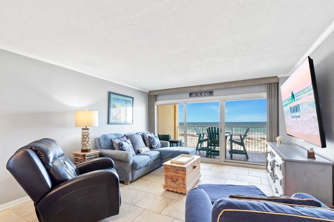 615 West Beach Boulevard - Photo 6 of 23