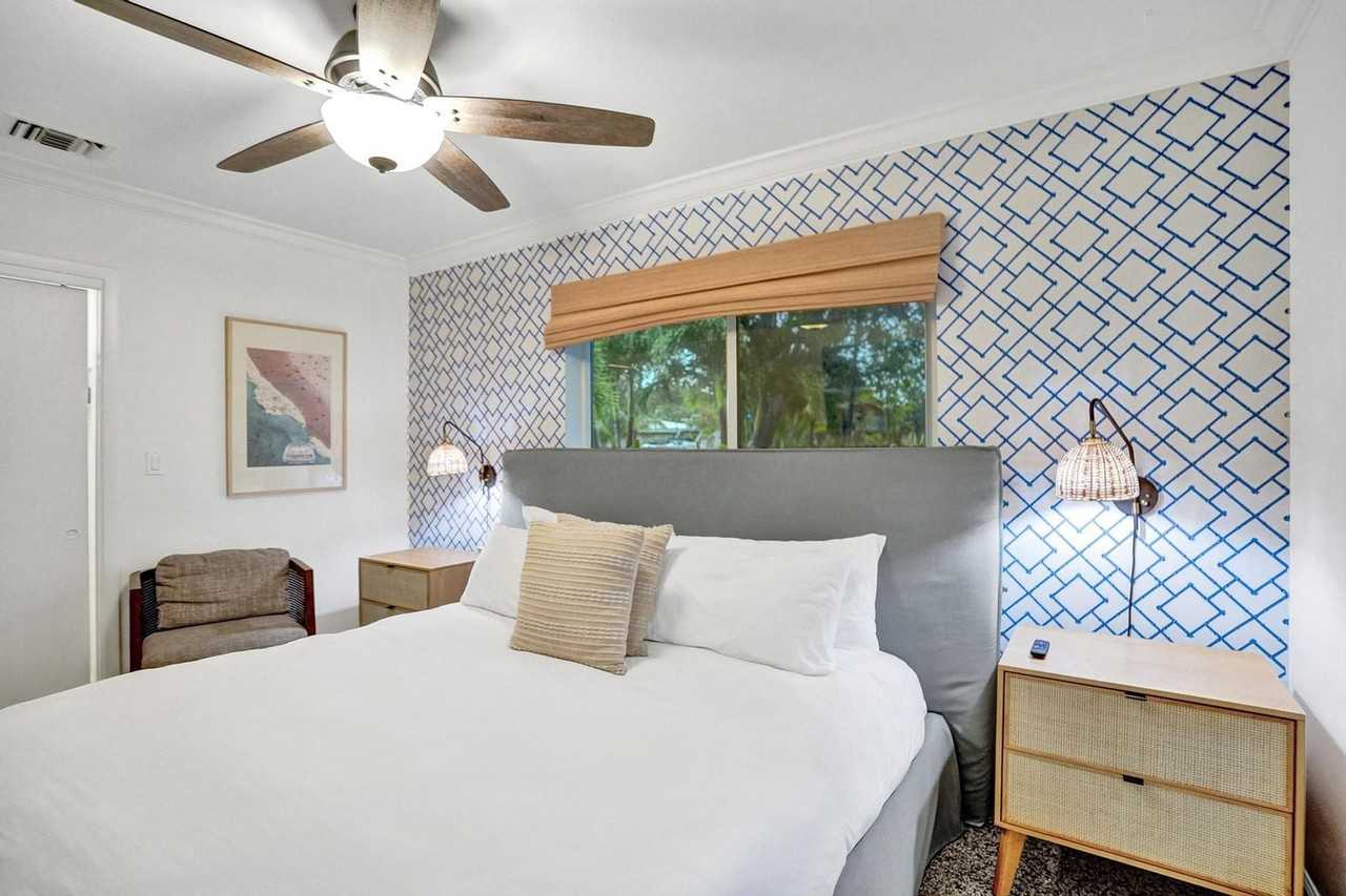 2120 Ne 53rd St #1541805P - Photo 6 of 50