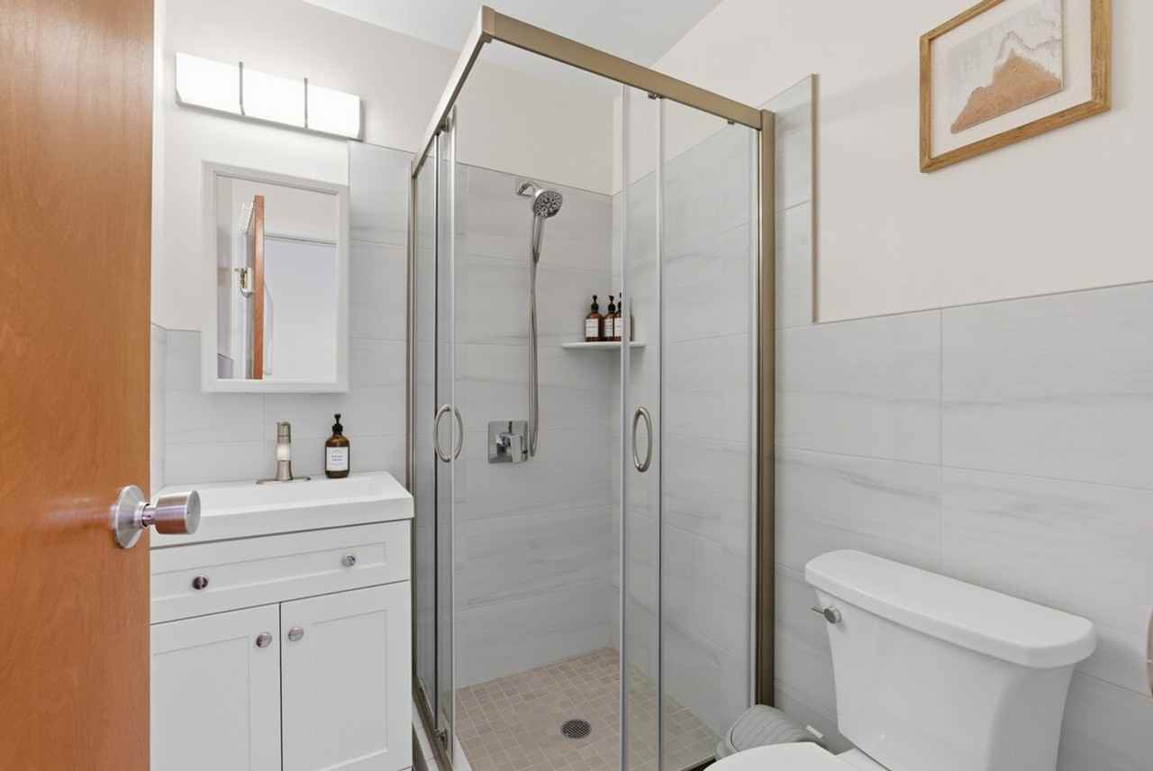 139 Mariposa Ave #1542392P - Photo 7 of 38
