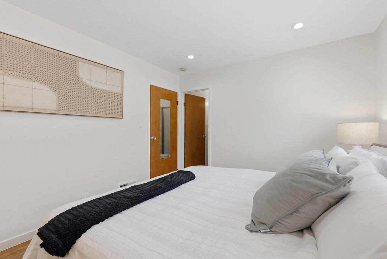 104 Del Prado Dr #1522274P - Photo 4 of 27