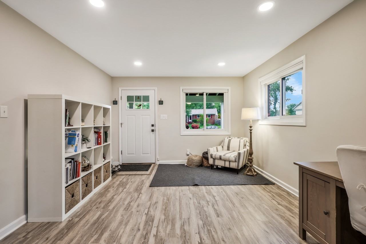7011 Kenfig Pl #1 - Photo 5 of 22