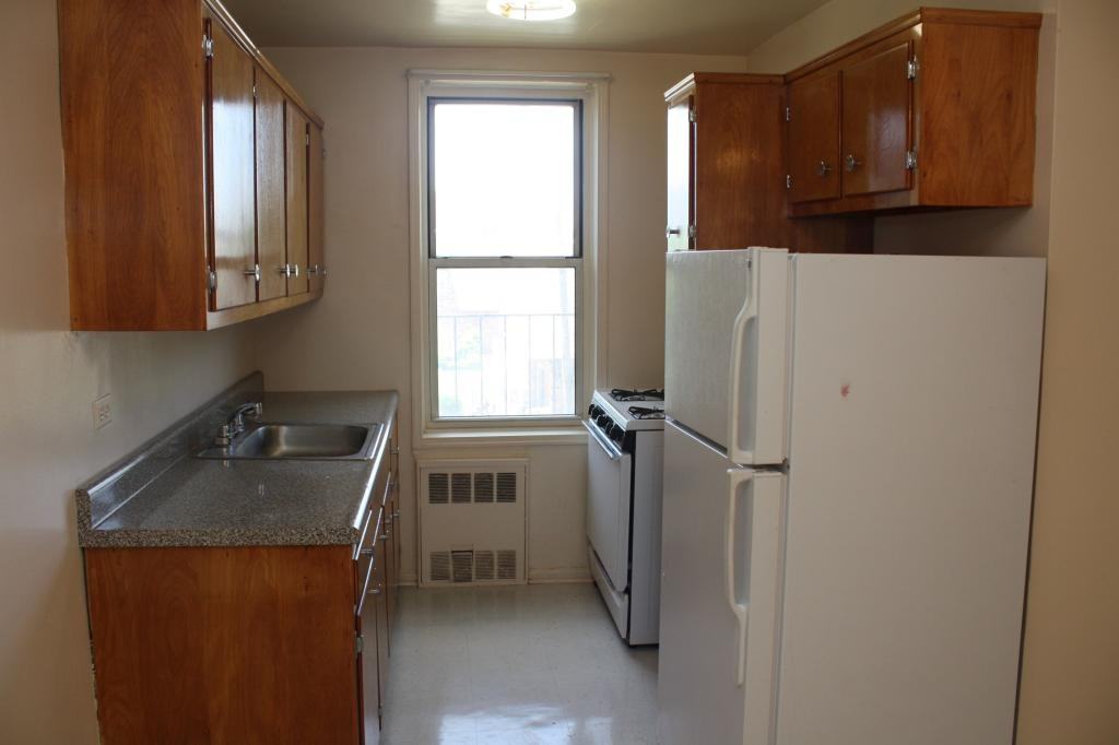 1430 Seagirt Blvd #5D - Photo 4 of 12