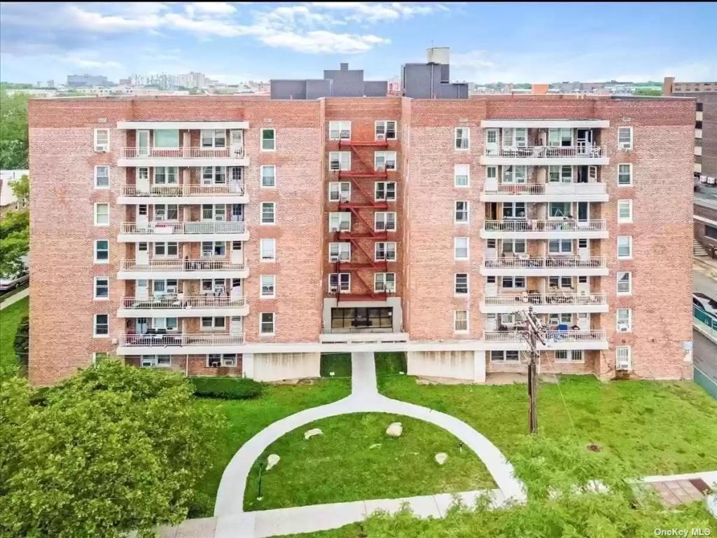 1430 Seagirt Blvd #5D - Photo 5 of 12