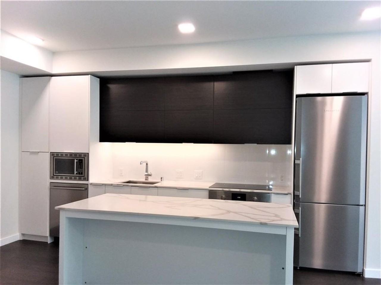 1605 Riviera Ave #406 - Photo 4 of 14