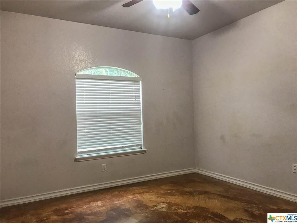 1080 Rainbow Dr #3 - Photo 5 of 6