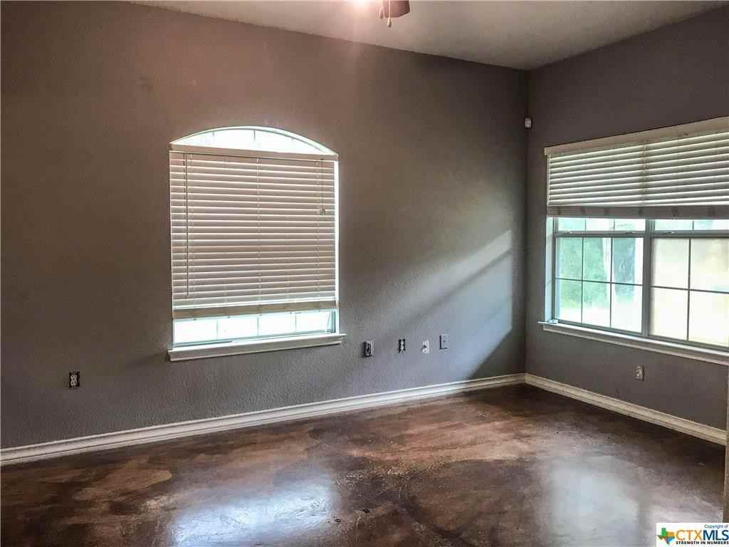 1080 Rainbow Dr #3 - Photo 2 of 6