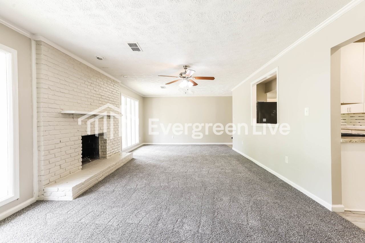 5815 Penfield Pl - Photo 3 of 15