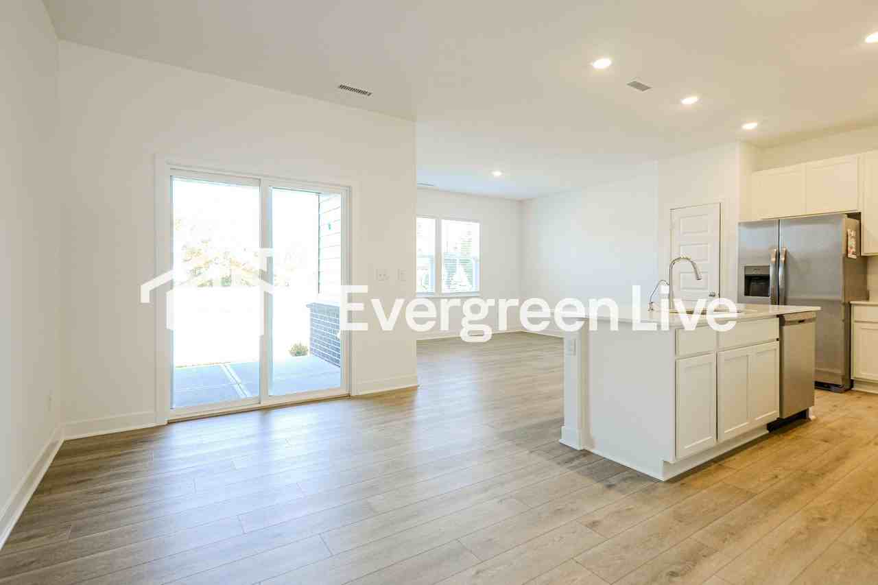 296 Simpson Road - Photo 7 of 19