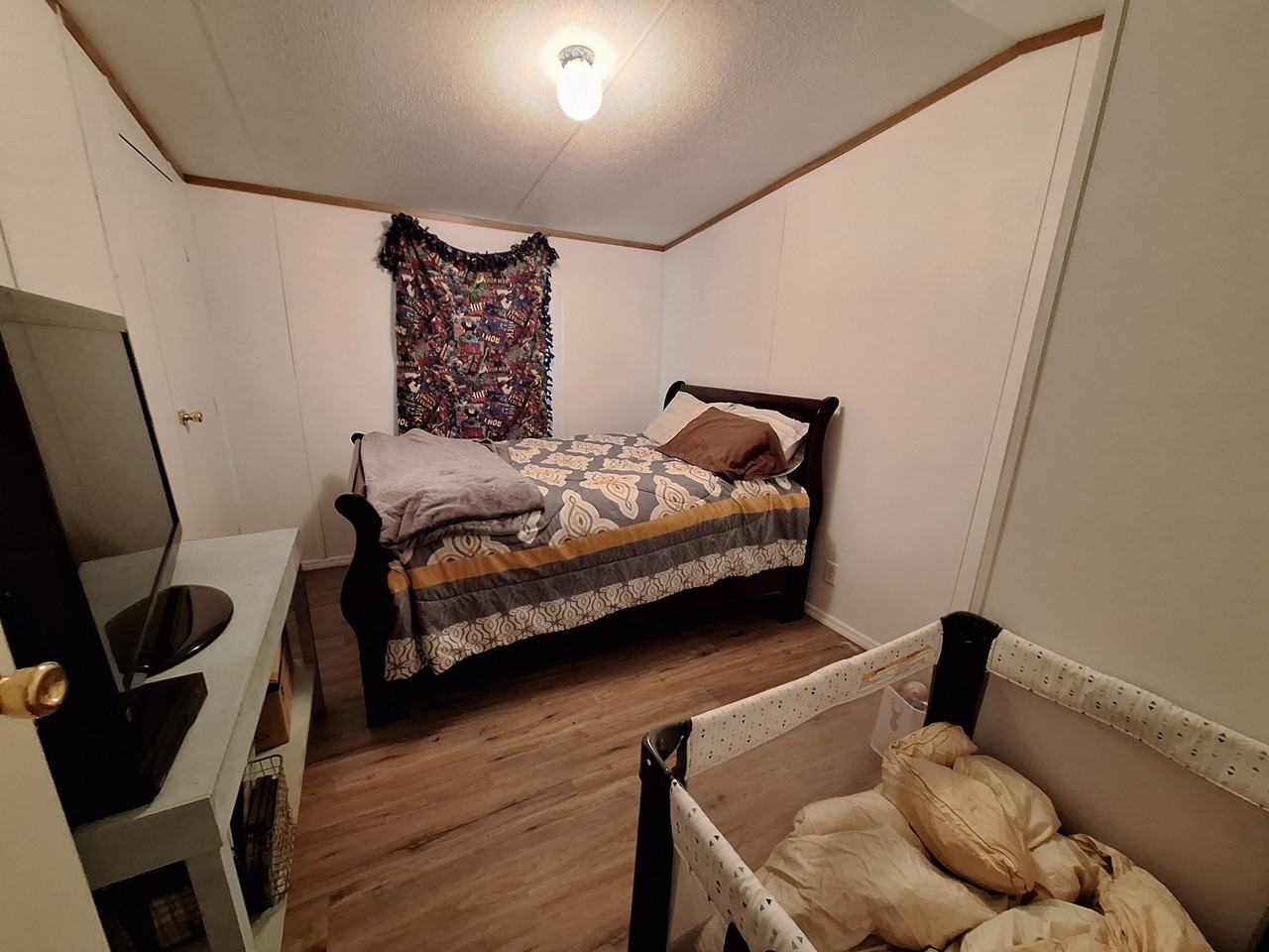 18500 Pine Dr #HOME - Photo 5 of 10