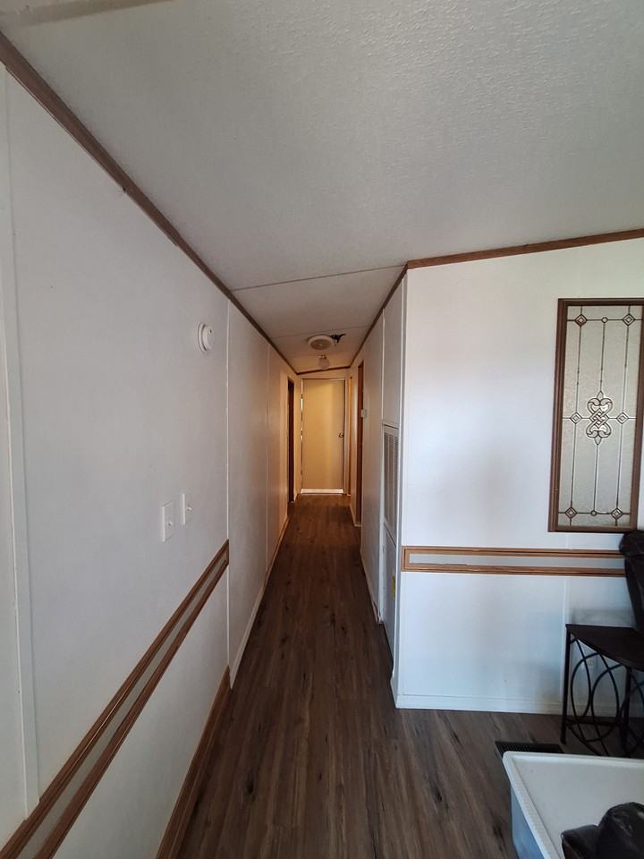 18500 Pine Dr #HOME - Photo 7 of 10