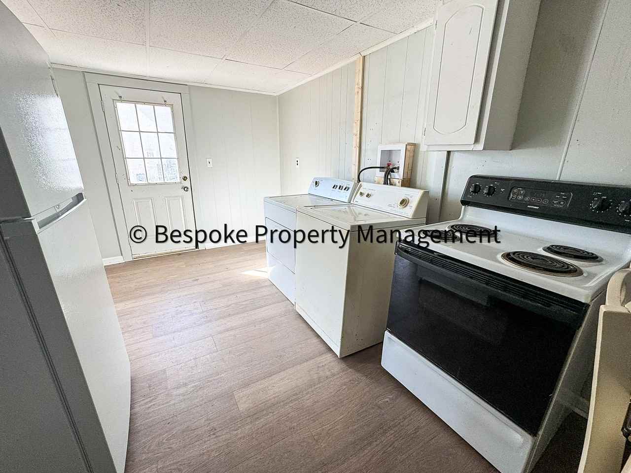 158 Main St #2 - Photo 3 of 11