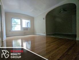 536 W Arlington Pl - Photo 1 of 1