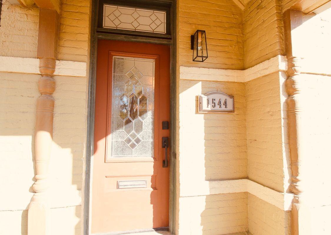 1544 N Downing St - Photo 2 of 39