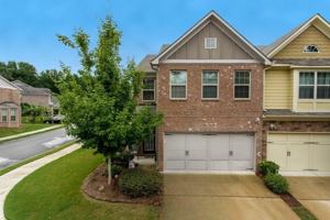 featured image of 3879 Brockenhurst Dr