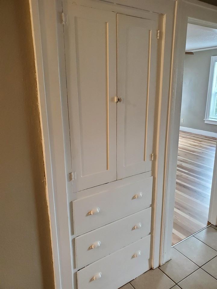 1621 Fairchild Ave #2 - Photo 6 of 27