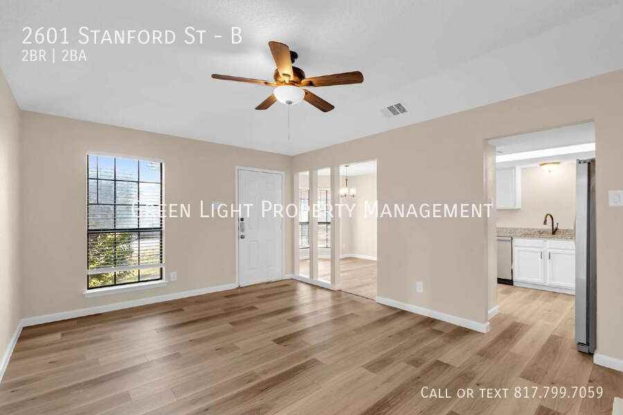 2601 Stanford St #B - Photo 4 of 17