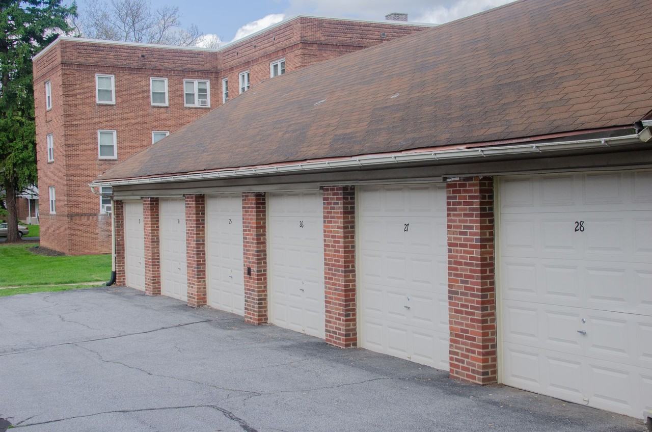Highland Gardens Apartments, Allentown PA - Photo 6 of 50