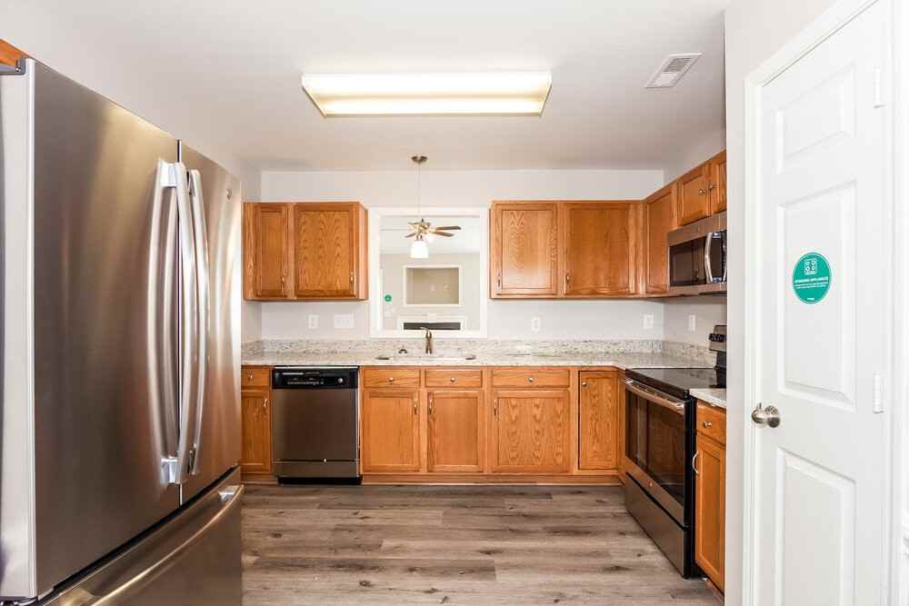 6013 Spanish Moss Ln - Photo 6 of 16