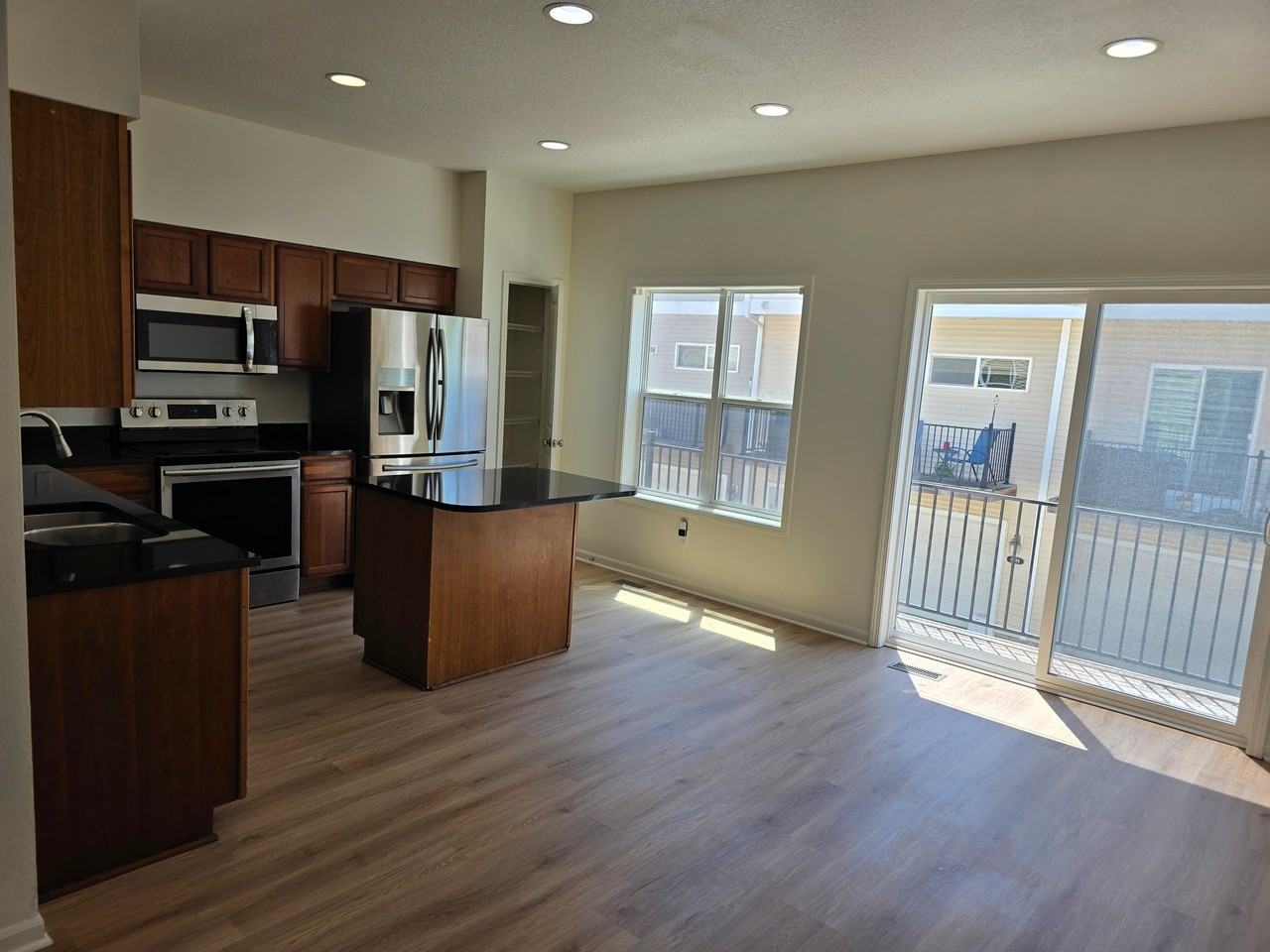 6895 Jack London Dr - Photo 3 of 44