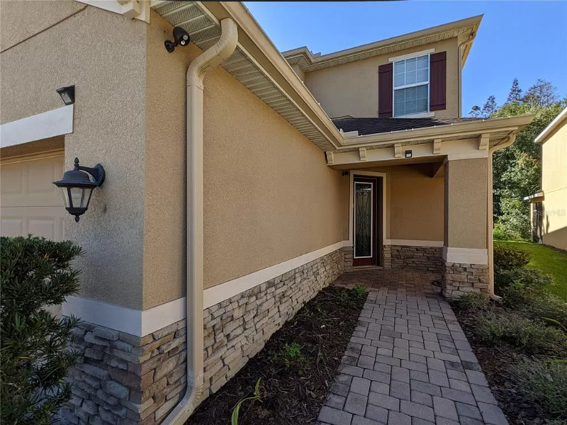 16044 Bella Woods Dr - Photo 4 of 39
