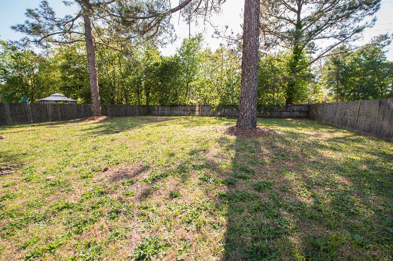 1066 Quail Meadow Dr - Photo 3 of 13