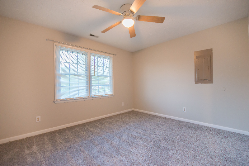 1066 Quail Meadow Dr - Photo 5 of 13