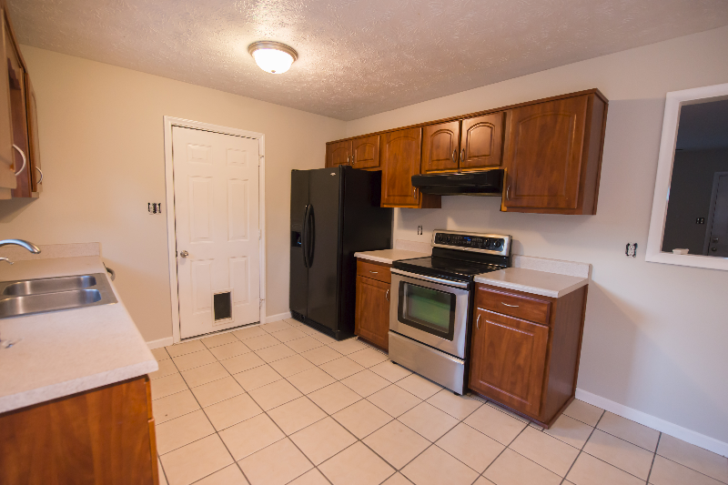 1066 Quail Meadow Dr - Photo 6 of 13