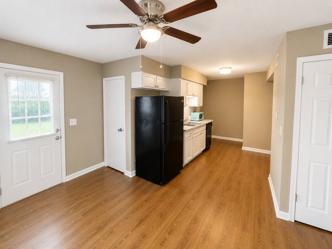2323 Sw Stratford Gln #104 - Photo 3 of 13